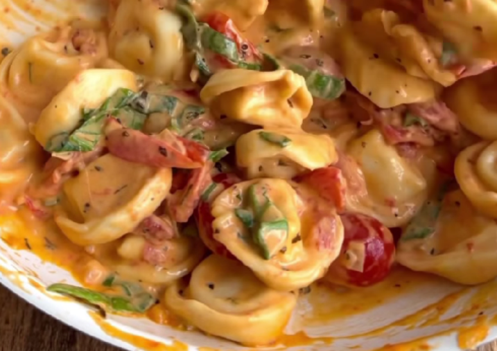 Creamy Tuscan Tortellini